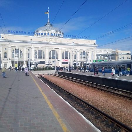 Двухкомнатная Квартира Лофт В Центре Одессы Новострой Рядом С Вокзалом 5 Минут До Дерибасовской И Аркадии Odessa Exterior foto